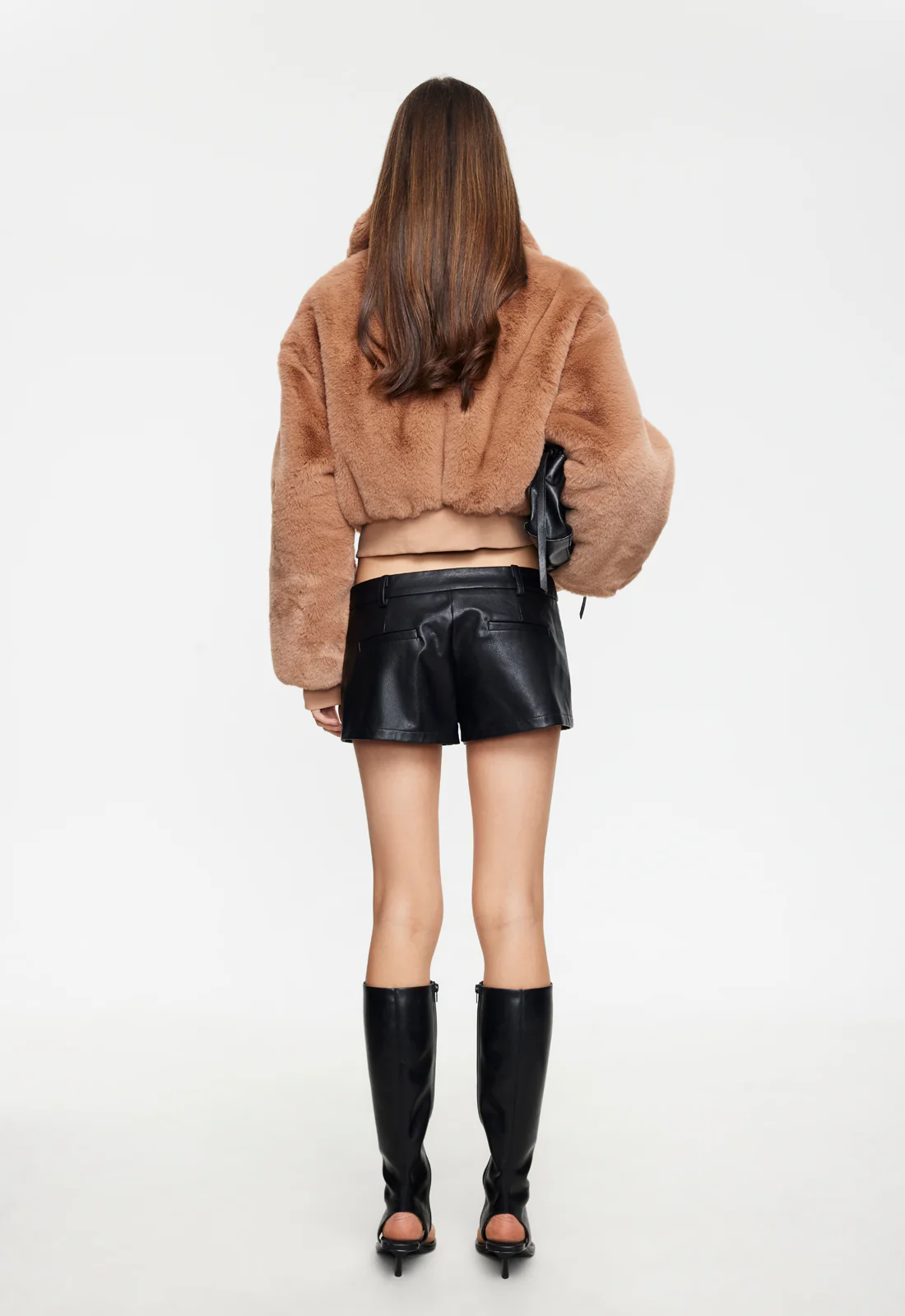 DRITA FAUX FUR - CAMEL - Image 4